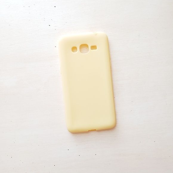 Yellow Phone Case - Picture 1 of 1